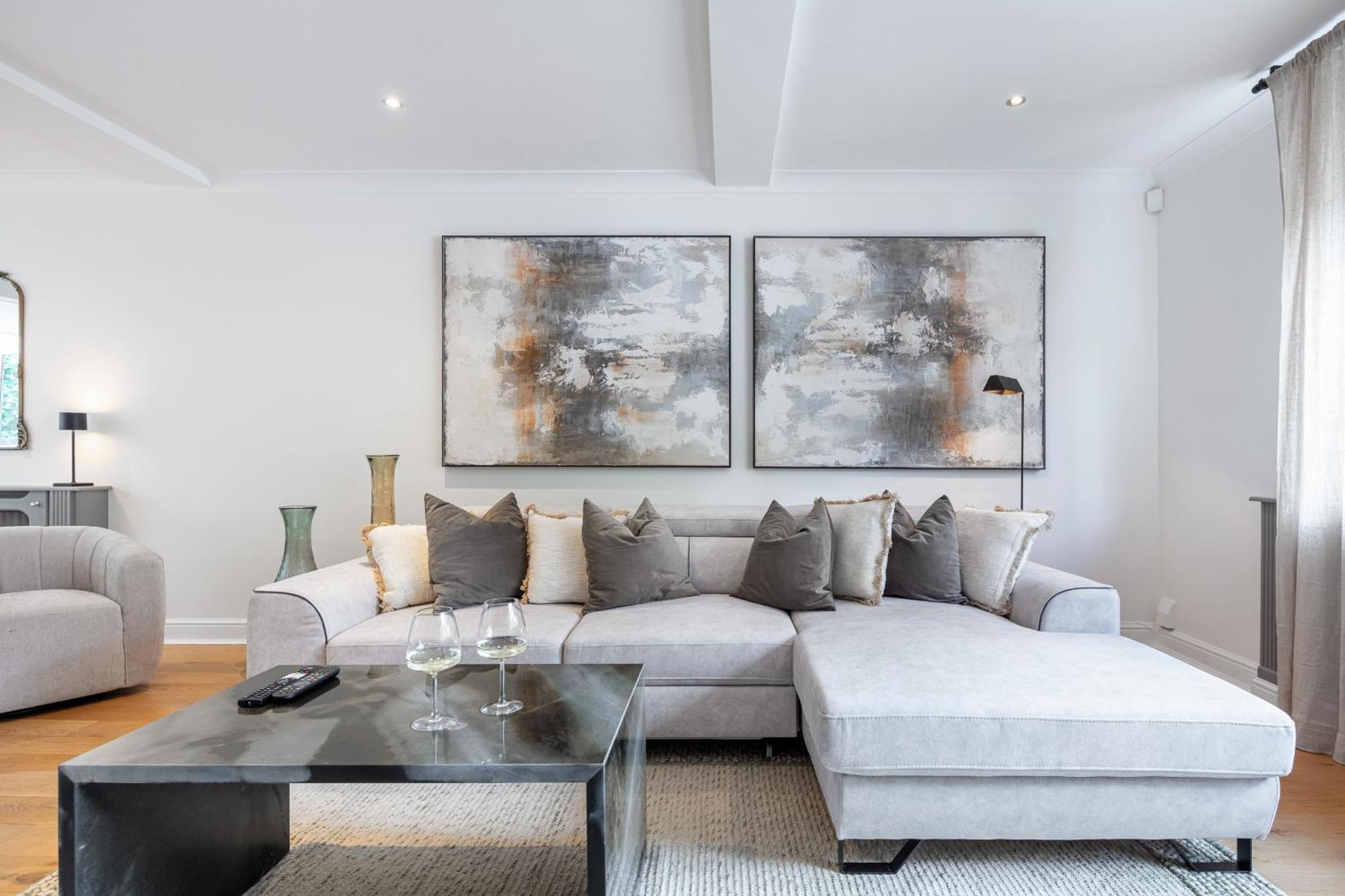 Rare 4Beds Townhouse In Kensington With Patio Villa London Exterior photo