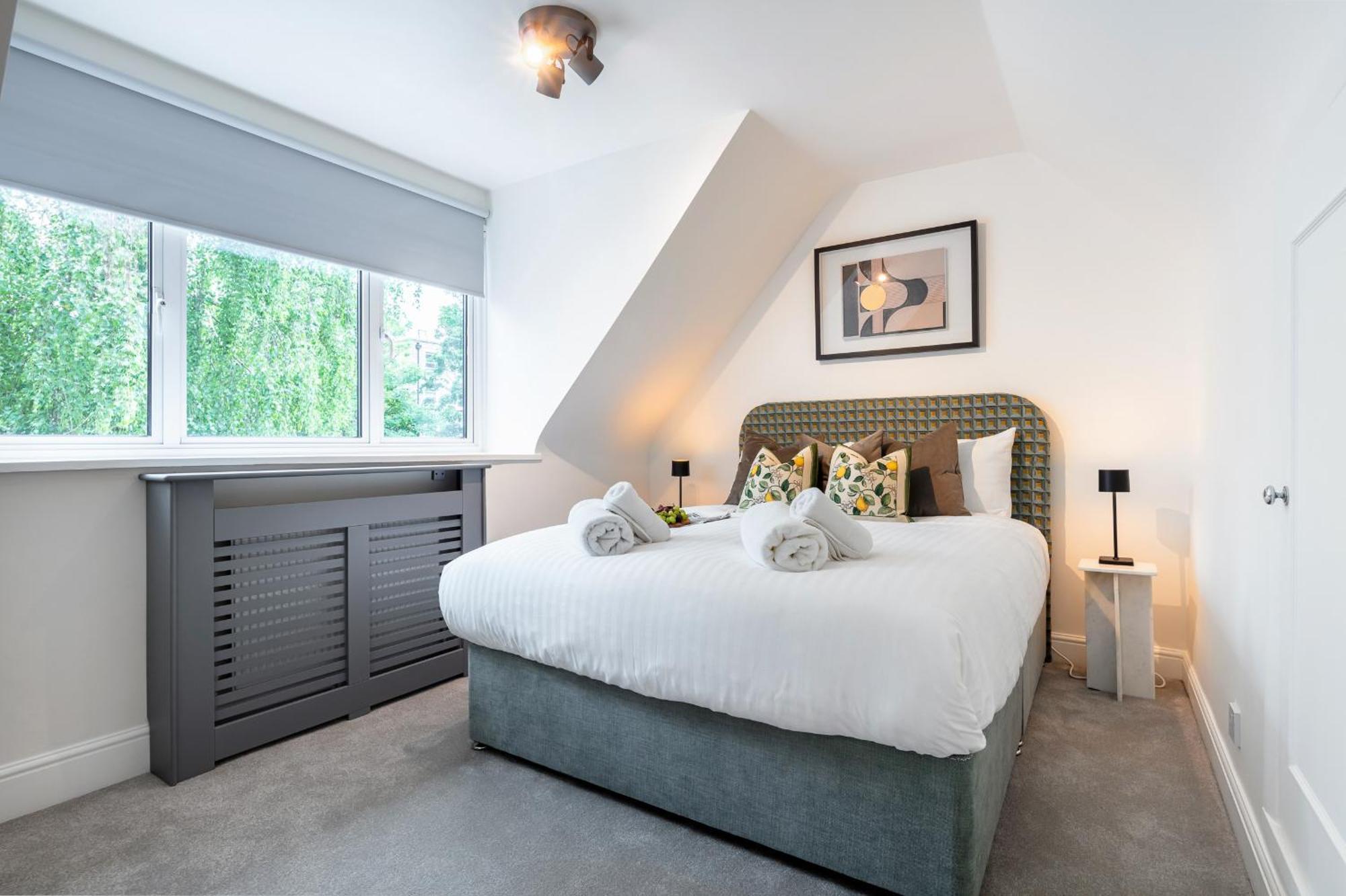 Rare 4Beds Townhouse In Kensington With Patio Villa London Exterior photo